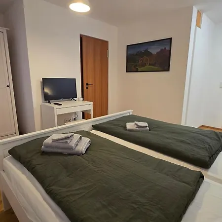 Wirt Zseifriedswoerth *